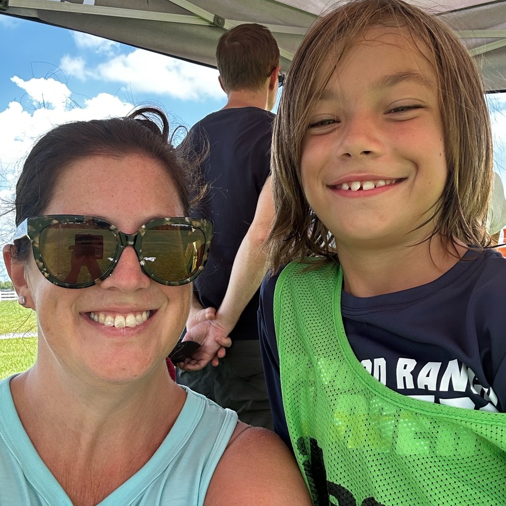 Meet your Posher, Roxanne